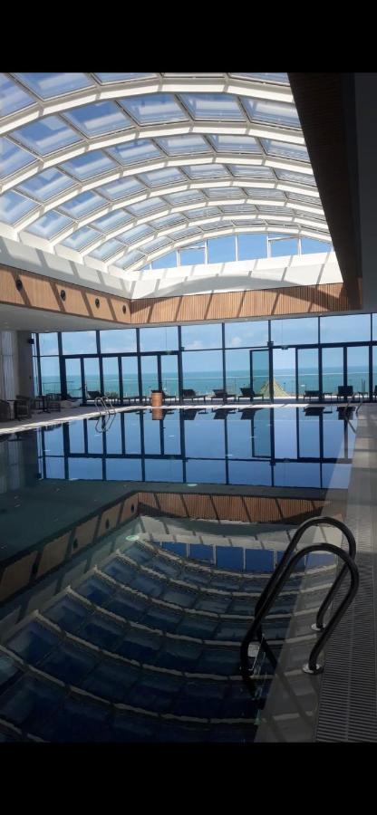 Apartment 16,26,27 Floors In Alliance Palace Batumi Exterior photo